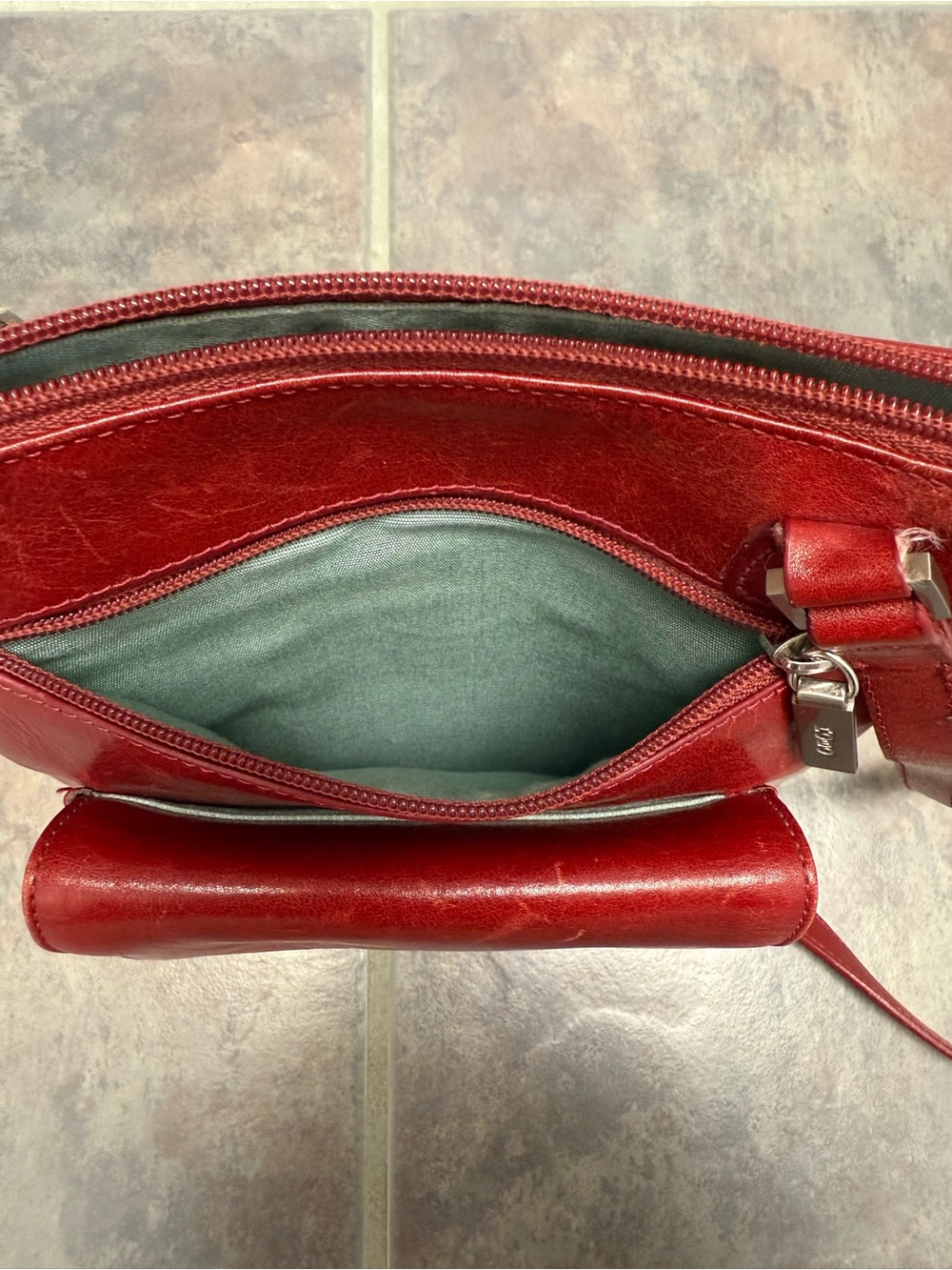 Hobo International Vintage Minimalist Crossbody - Picture 6 of 14